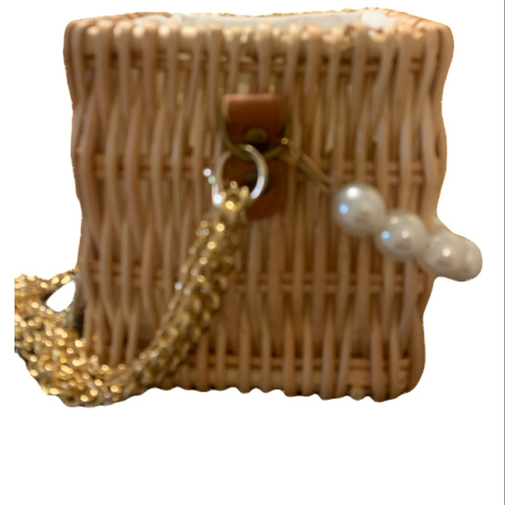 1 left! Faux Pearl Rattan Khaki Small Bucket Bag - Picture 14 of 16